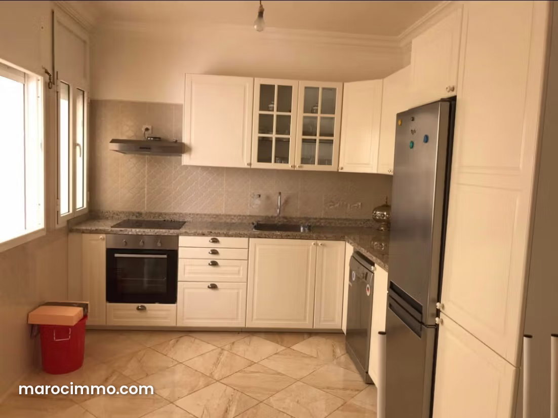 Maison 4 chambres sur 3 niveaux, Wifak, Temara — Temara