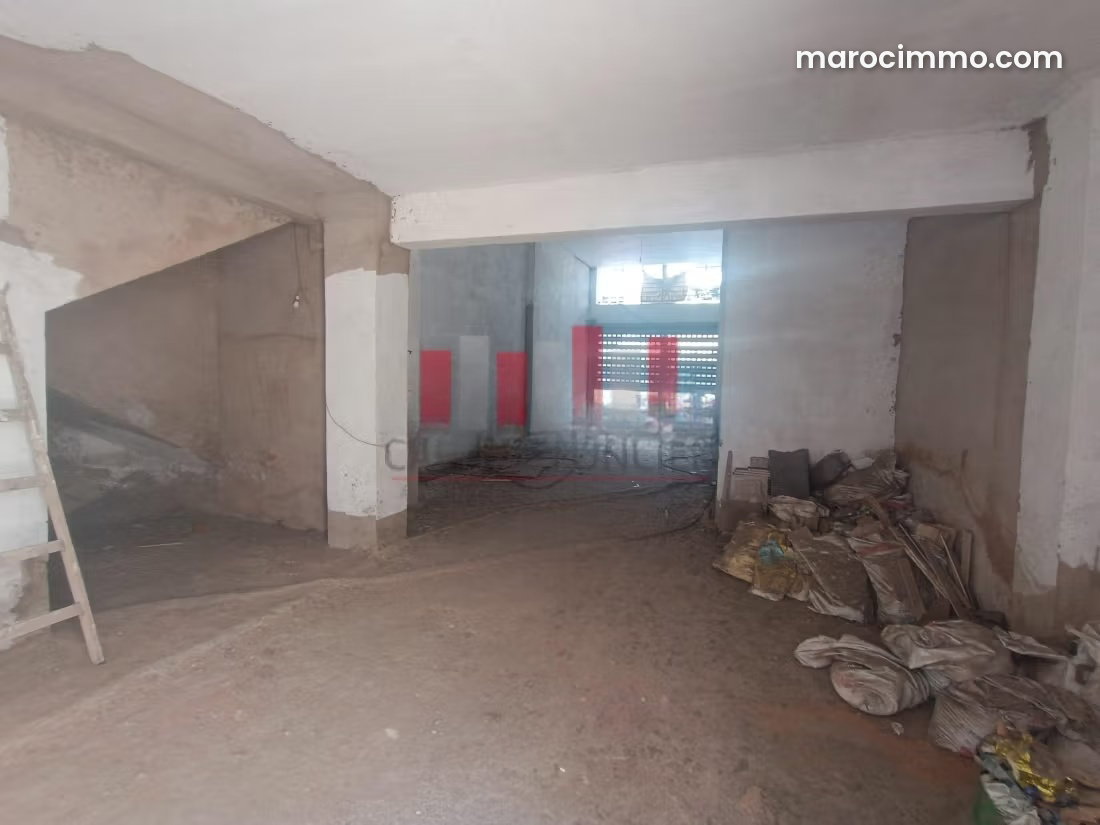 107 m² Commercial Premises with Terrace and Mezzanine, Gauthier, Casablanca — Casablanca