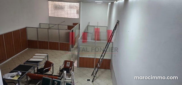 Immeuble professionnel refait a neuf en plein bld ibnou tachfine de 1.000 m2 de surface exploitable — 2