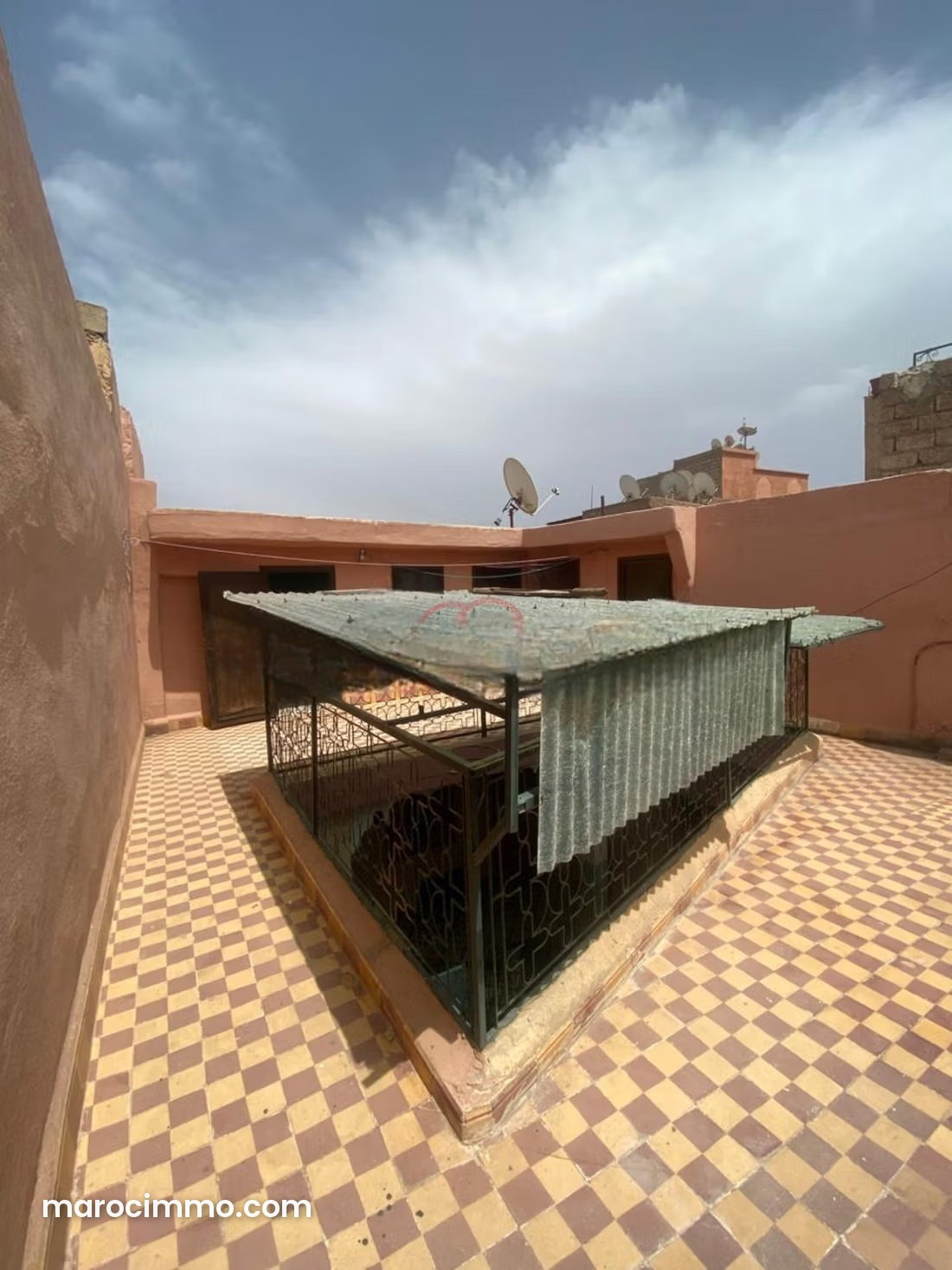 184 m² House Over 3 Levels in Sidi Youssef Ben Ali, Marrakech — Marrakesh