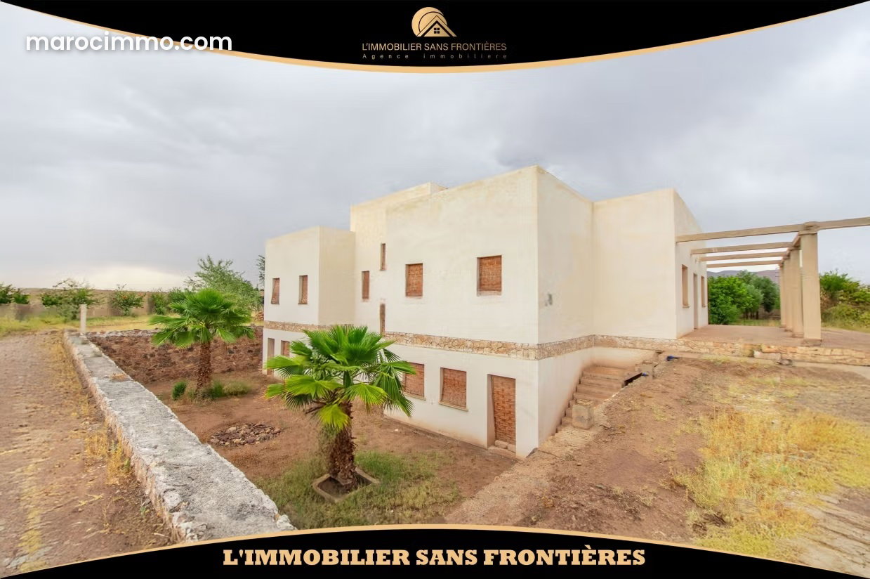 Villa sur la Route d'Amezmiz à Marrakech, à vendre — Marrakech