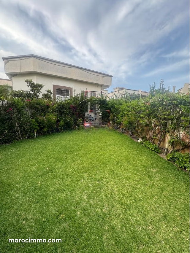 Villa Meublée à vendre à Achakar – Résidence Fermée et Sécurisée — 2