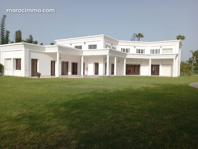 À Louer, Villa de prestige à usage de bureaux — Rabat