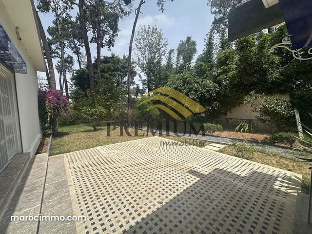 Jolie villa plain pied — Rabat
