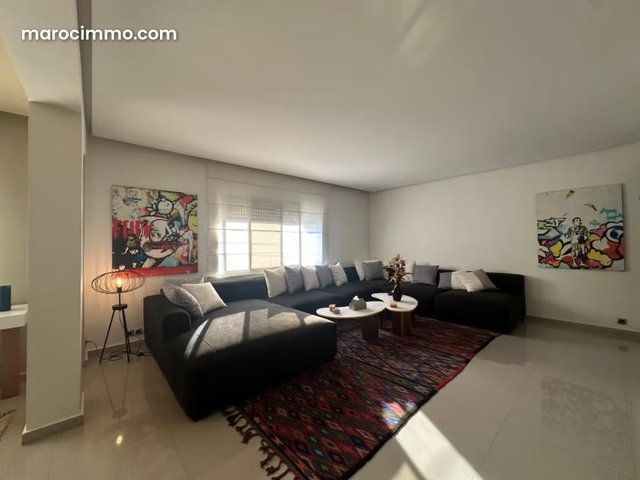 SOMPTUEUX Appartement à vendre, PLACE OLLIER — 2