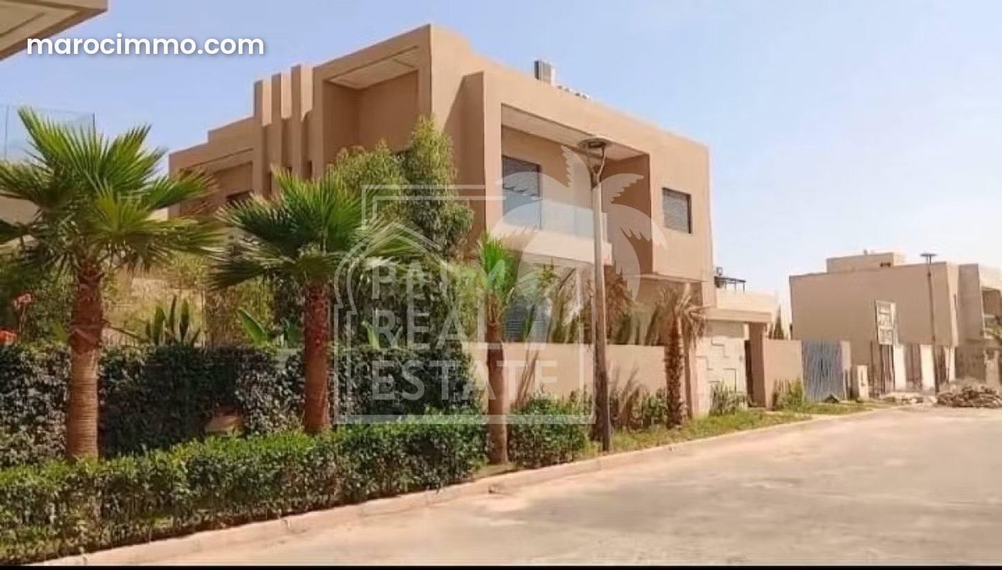 335 m² New-Build Villa with Pool and Garden, Tahanaoute Road — Marrakesh