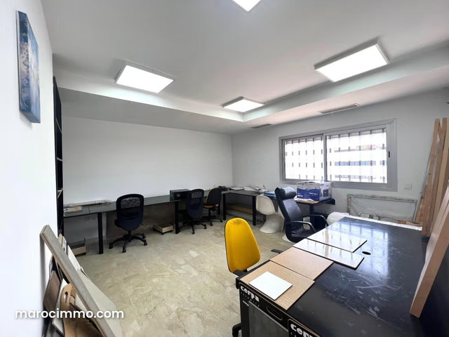 Bureau équipé de 74m2 sur bd Ghandi — 5