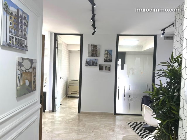 Bureau équipé de 74m2 sur bd Ghandi — 3