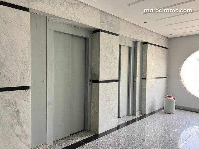 Sidi Maarouf Office Building for Rent on Plateaus — 5