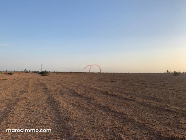 Vente Terrain nu à route de casablanca — 3