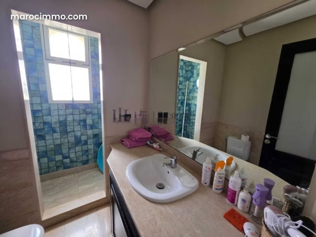 Villa t5 vide de 490m² – 4 chambres – piscine — 3
