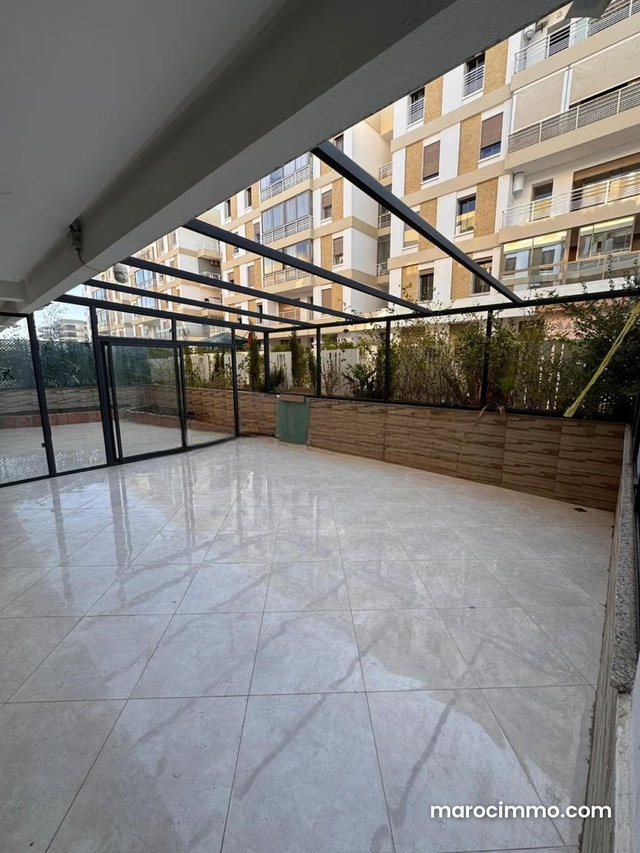 Apprt 3ch à Vendre bouskoura victoria DE 170M² — 5