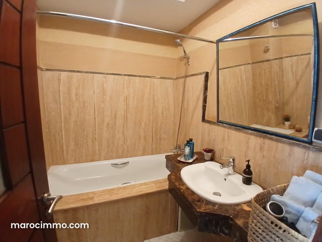 Beautiful Apartment 50 Metres from the Beach — 5