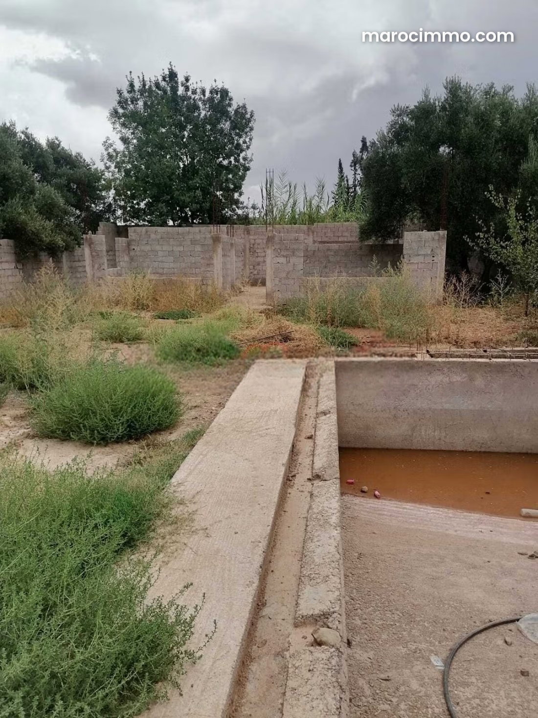 645 m² Plot with Swimming Pool on Ourika Road, Marrakech — Marrakesh