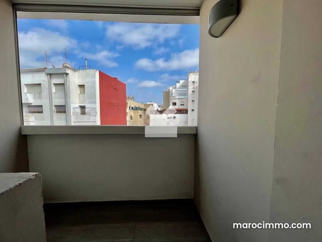 Appartement à Louer de 78.0 m² à Casablanca, Les Princesses — 3