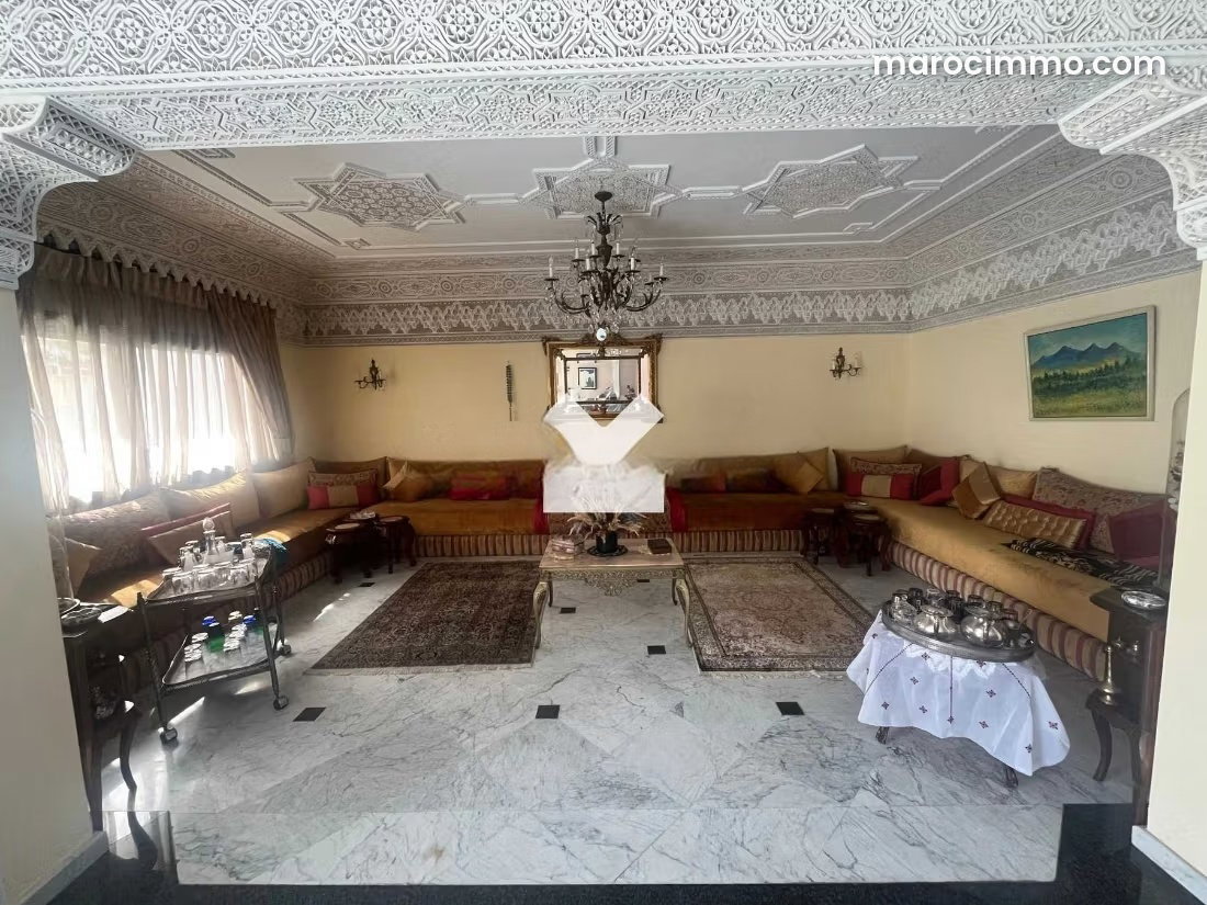 538 sqm Apartment, 6 Bedrooms, Terrace, Racine, Casablanca — Casablanca