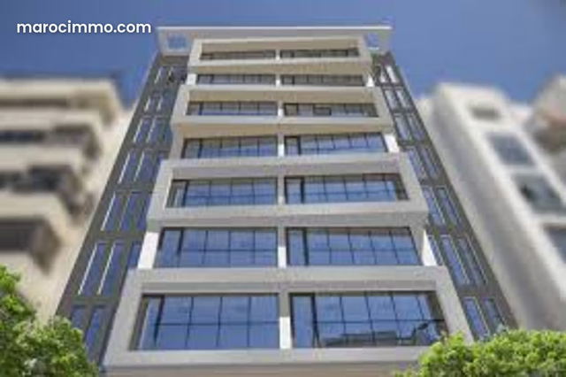 Immeuble pour bureaux 4 étages à louer à Agdal Rabat — Rabat