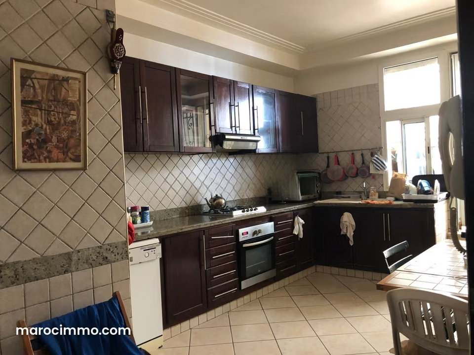 Appartement 159m2 avec 3 chambres et terrasse 30m2