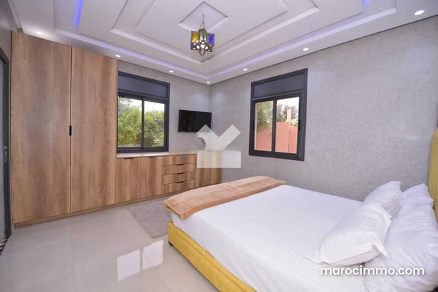 Villa à Vendre de 1281.0 m² à Marrakech, Route De Fes — 3