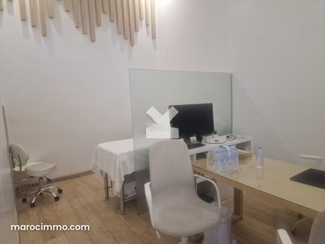 Local commercial à Vendre de 83.0 m² à Casablanca, Mandarouna — 3