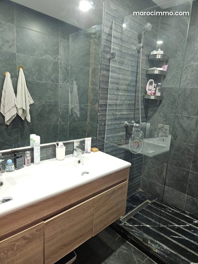 Bel appartement meublé Almaz — 4