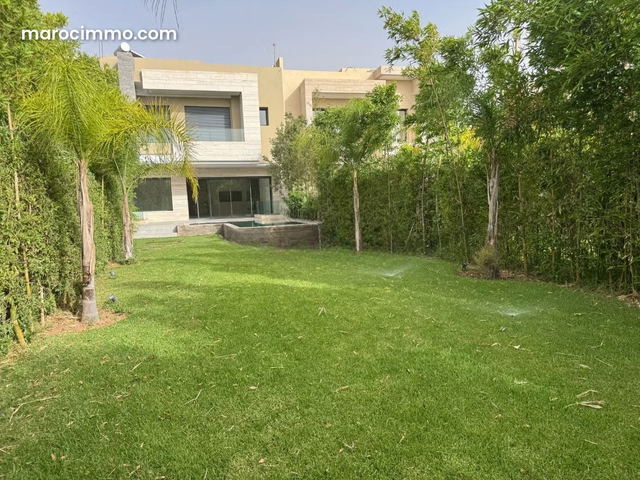 Splendide villa à vendre — Marrakech