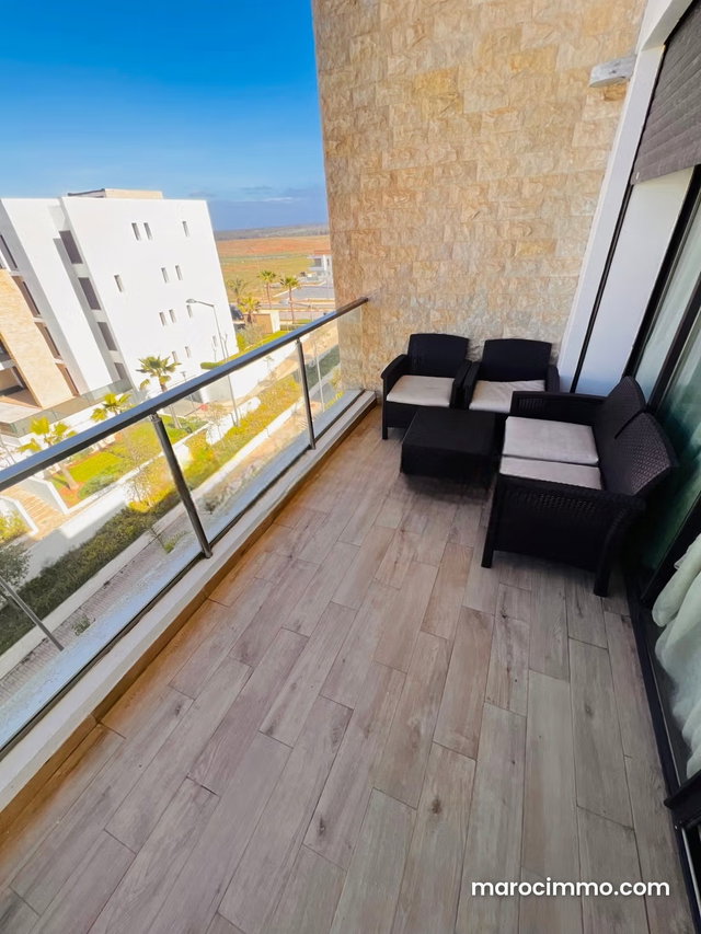 Bel appartement à vendre à plage des nadtions à Sidi Bouknadel. 3 grandes pièces. Piscine et service de Conciergerie — 5