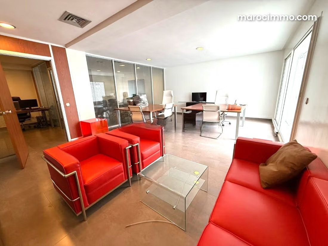 102 sqm office for lease in the Golden Triangle, Casablanca, air-conditioned — Casablanca