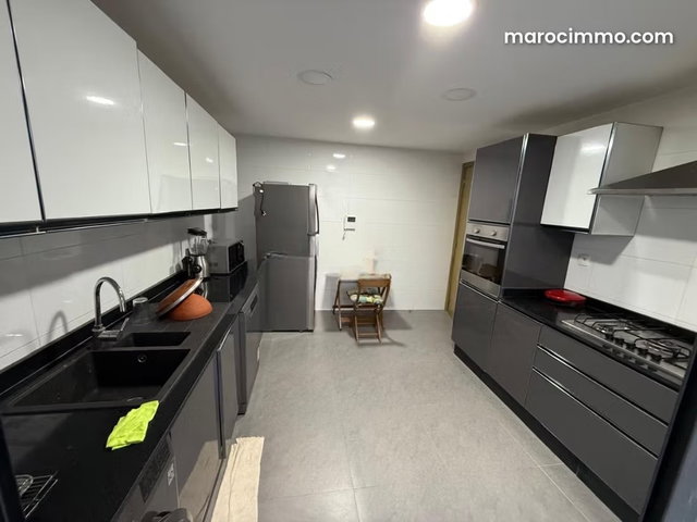 Triplex à Louer à Harhoura – Résidence Sécurisée avec Piscine — 5