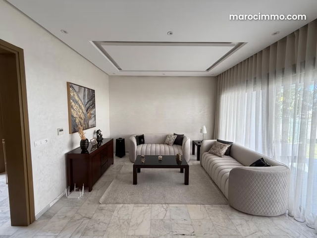 Triplex à Louer à Harhoura – Résidence Sécurisée avec Piscine — تمارة