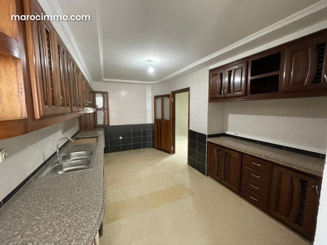 Appartement à louer 190 m² à Meknès HAMRIA — 2