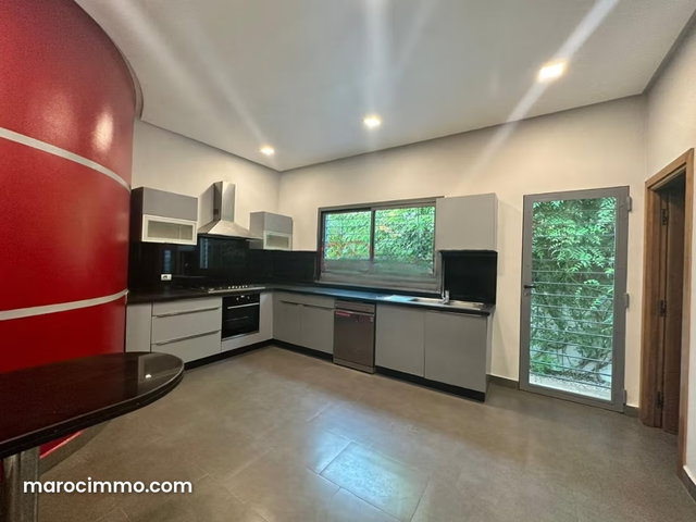 Aïn Diab Villa for Sale — 4