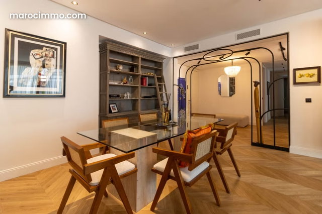 Unique Luxe Apartment in Anfa Place — 4