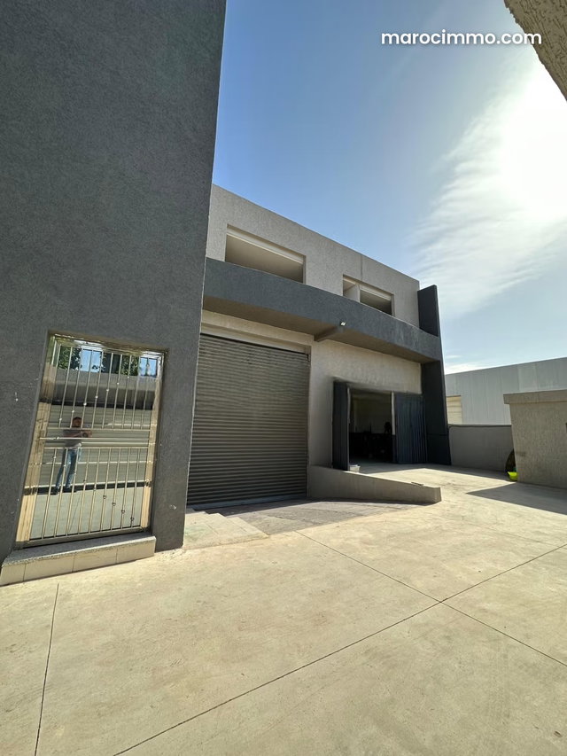 Industrial Factory for Rent - High Standard — 3