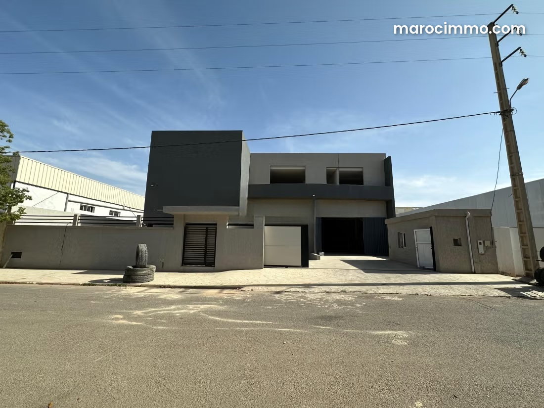 3,000 m² Commercial Premises for Lease, Ville Nouvelle, Meknes — Meknes