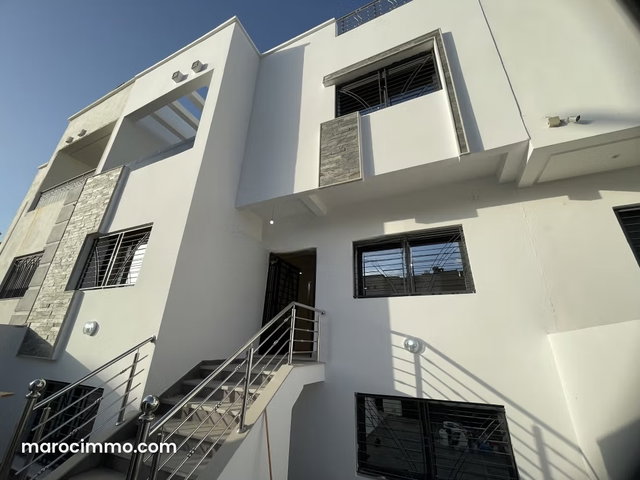 Villa à Vendre à Meknès – Quartier Riad Toulal — 2