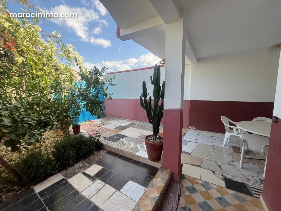 Two adjoining houses in Taghazout, 300 m² with terrace — Taghazout