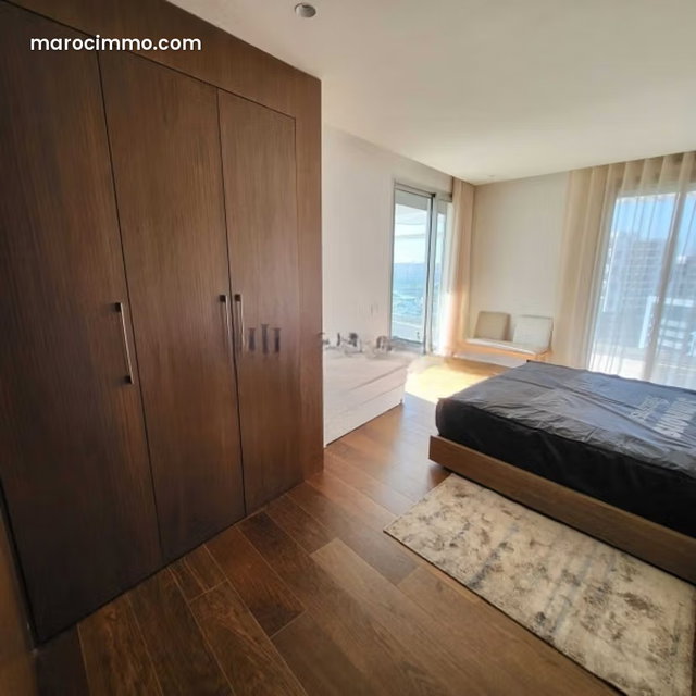 Luxury Furnished Penthouse – 155m² – 2 Suites — 2