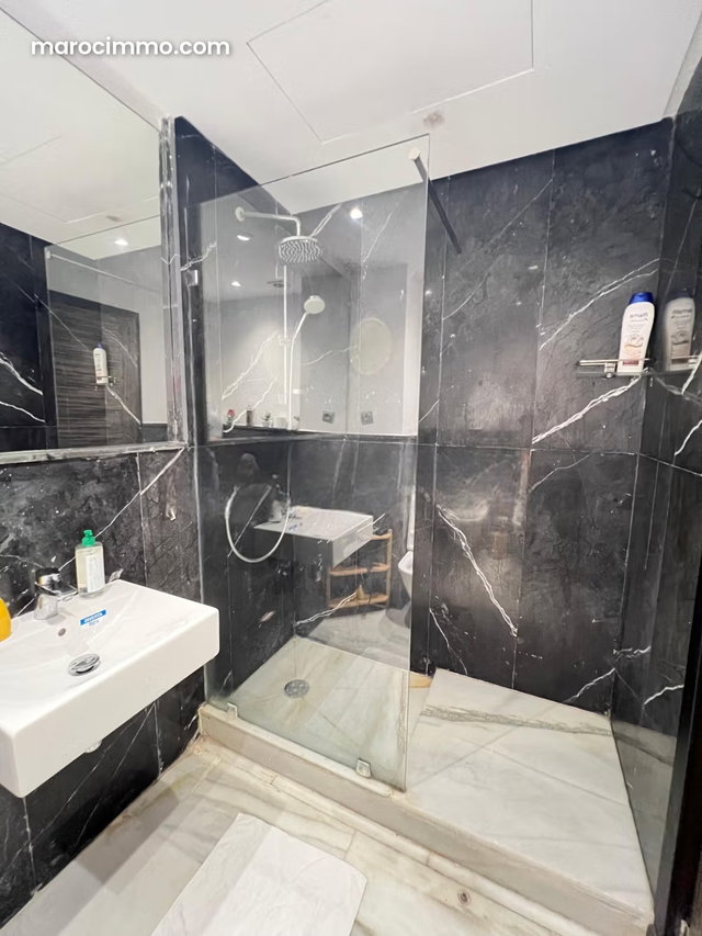 West Bourgogne West Furnished Studio for Rent — 4