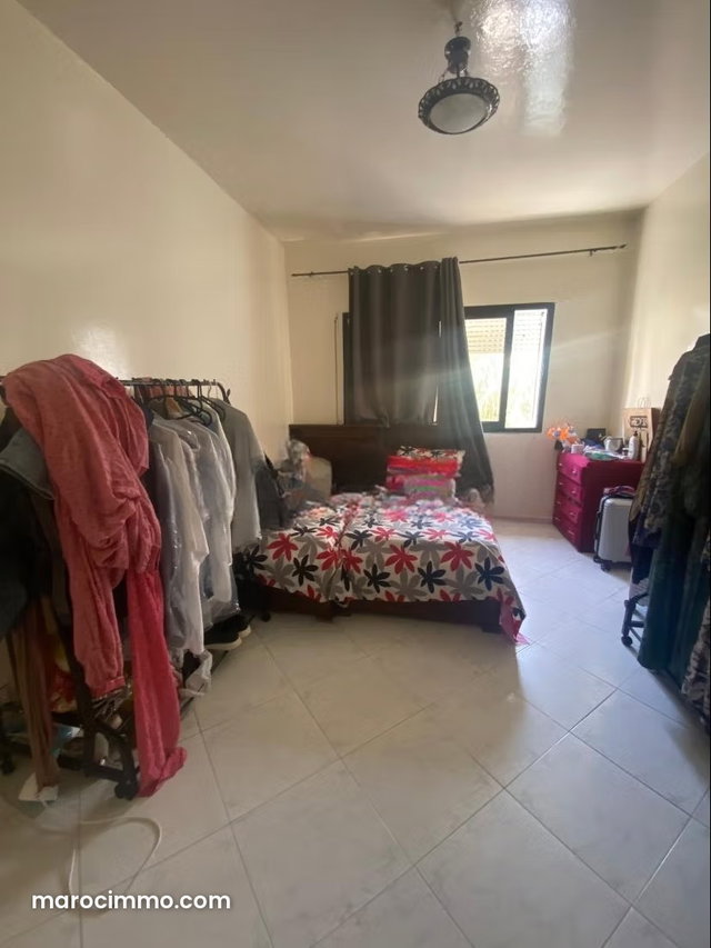 Beautiful Empty Apartment for Rent in Burgundy — 3