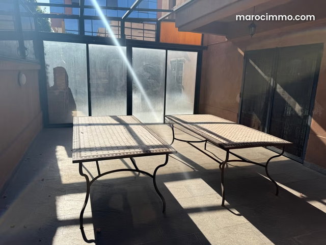 Bel appartement en location à Route Casablanca. 4 grandes pièces. Bien meublé — 4