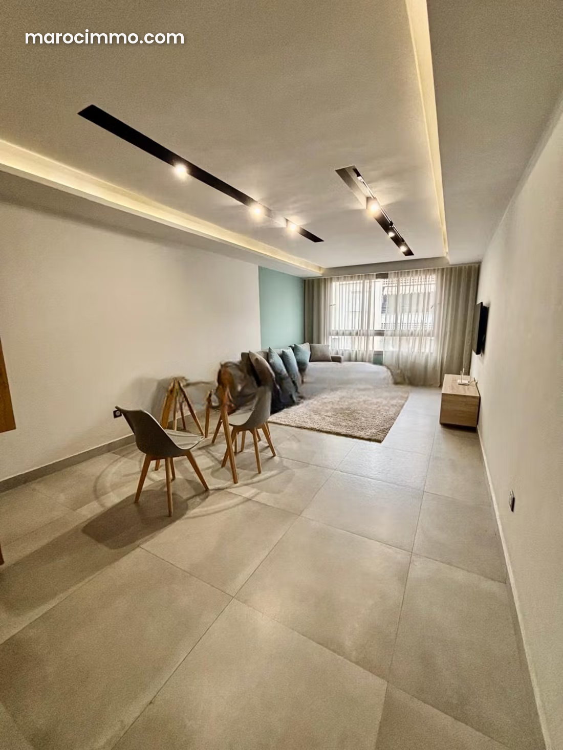 Furnished apartment with terrace for rent in Gauthier, Casablanca — Casablanca