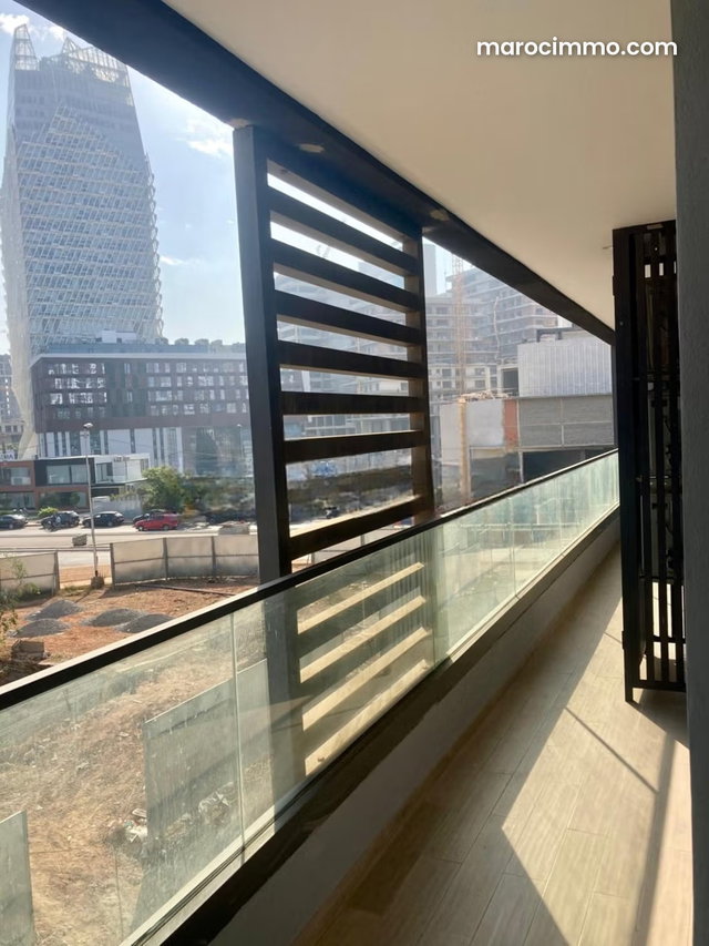 Beautiful Empty Apartment for Rent at CFC — 5