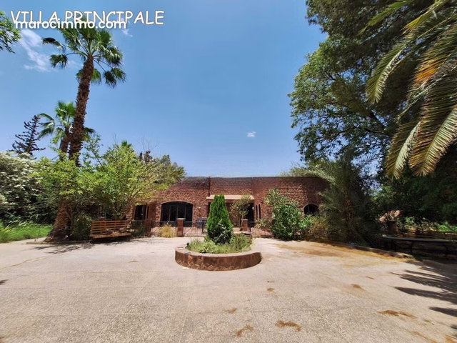Propriété d'Exception à Vendre Marrakech — 2