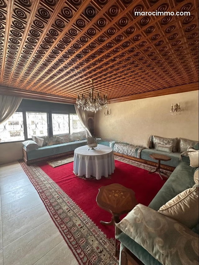 Duplexe à vendre sur 2 mars — 2