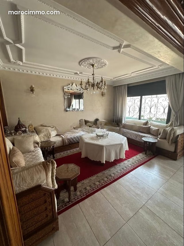 Duplexe à vendre sur 2 mars — 3