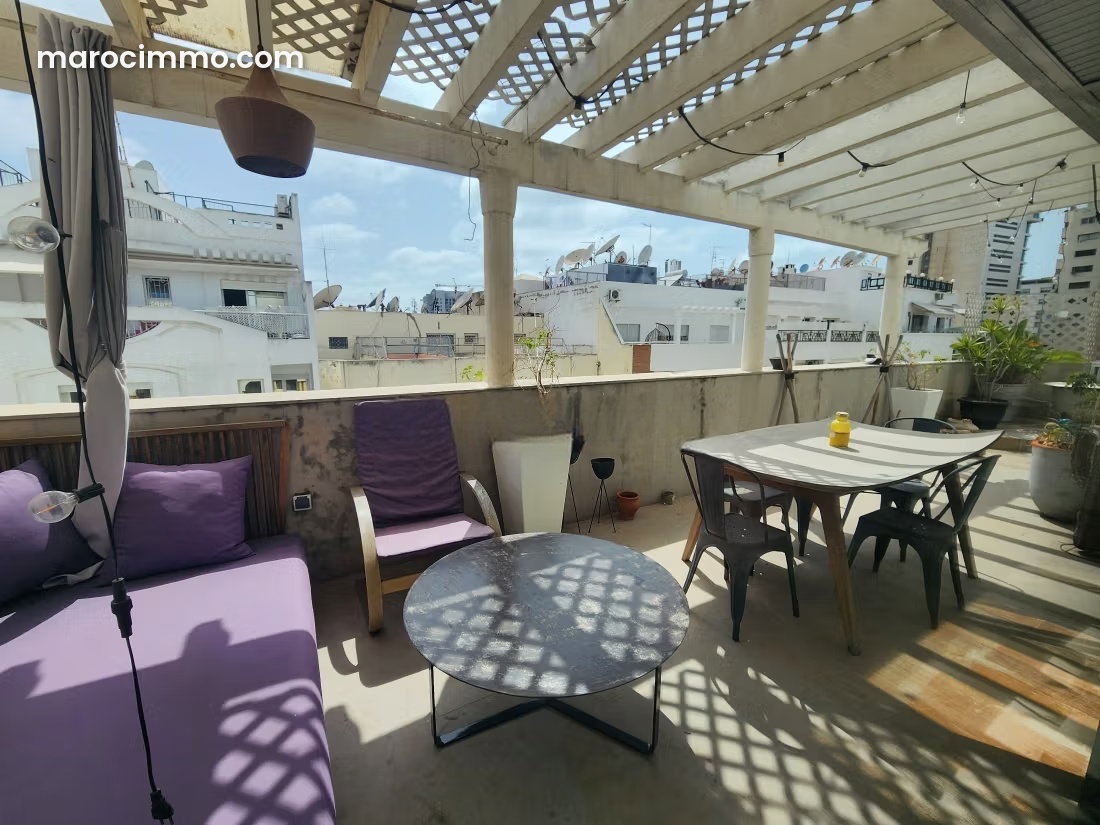 Furnished 180 sqm Apartment, Top Floor with Terrace, Gauthier — Casablanca