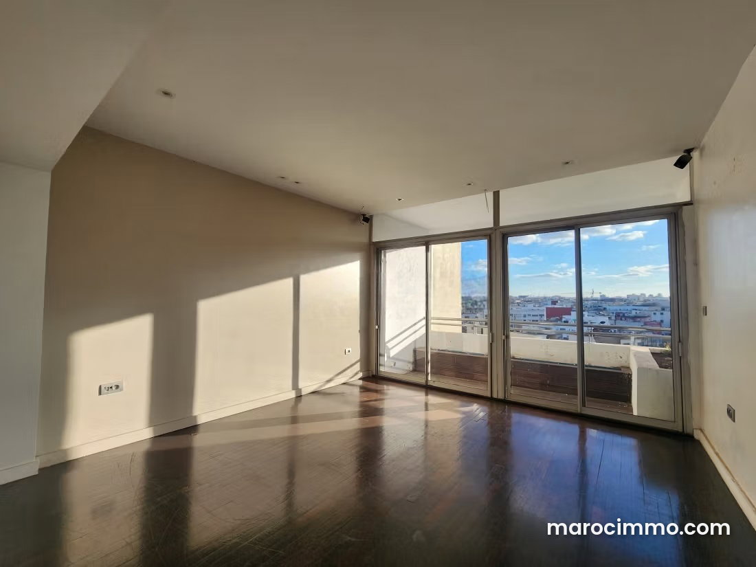 160 m² Office on the 9th Floor with Terrace, Maarif, Casablanca — Casablanca