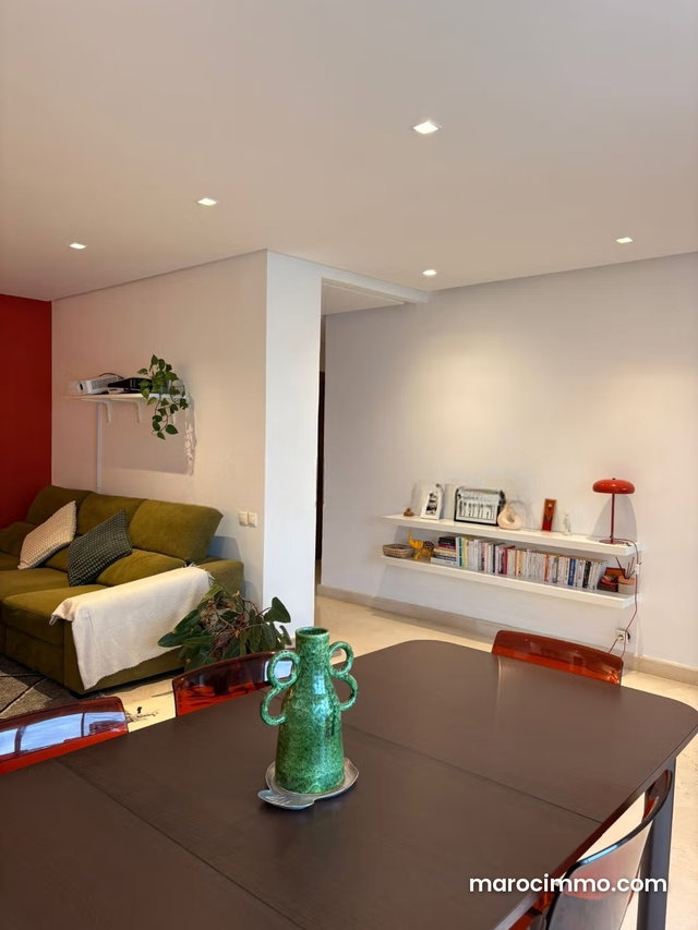 Appartement meublé sans vis à vis avec terrasse — 4