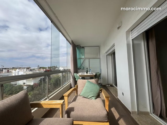 Superbe studio meublé à louer avec terrasse vue sur mer — 3